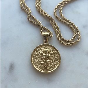 NWOT Ellie Vail Gold Plated Necklace